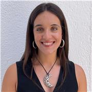 Graduada en Matemáticas por la UPV/EHU, con experiencia impartiendo clases. Se ofrecen clases para alumnos de ESO, bachillerato y